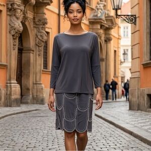 JOSEPH RIBKOFF SCALLOP DETAIL
POPOVER DRESS